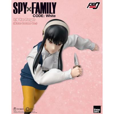 Spy x Family Figura FigZero 1/6 Yor Forger (Winter Costume Ver.) 31 cm