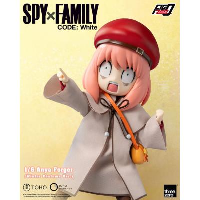 Spy x Family Code: White Figura FigZero 1/6 Anya Forger Winter Costume Ver. 17 cm