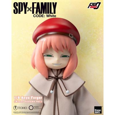 Spy x Family Code: White Figura FigZero 1/6 Anya Forger Winter Costume Ver. 17 cm