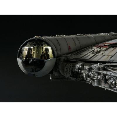 Star Wars Episode IV Maqueta Perfect Grade 1/72 Millennium Falcon 48 cm