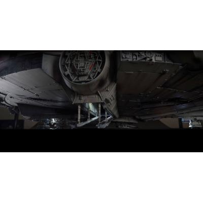 Star Wars Episode IV Maqueta Perfect Grade 1/72 Millennium Falcon 48 cm