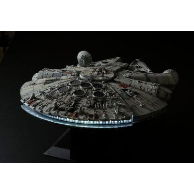 Star Wars Episode IV Maqueta Perfect Grade 1/72 Millennium Falcon 48 cm