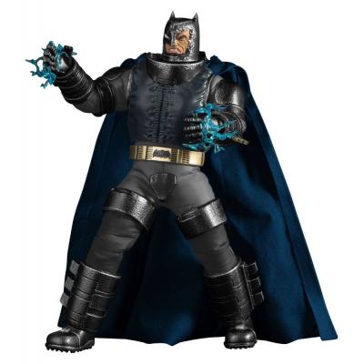 Batman The Dark Knight Returns Figura Dynamic 8ction Heroes 1/9 Armored Batman 21 cm