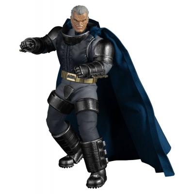 Batman The Dark Knight Returns Figura Dynamic 8ction Heroes 1/9 Armored Batman 21 cm