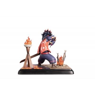 Okami Estatua Oki (Human Form) 38 cm
