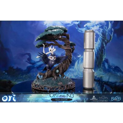 Ori and the Will of the Wisps Estatua Ori and Ku Night Ver. 38 cm