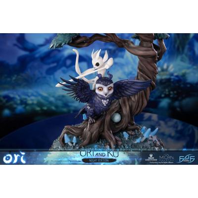 Ori and the Will of the Wisps Estatua Ori and Ku Night Ver. 38 cm