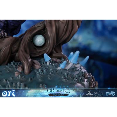 Ori and the Will of the Wisps Estatua Ori and Ku Night Ver. 38 cm