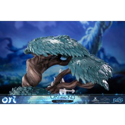 Ori and the Will of the Wisps Estatua Ori and Ku Night Ver. 38 cm