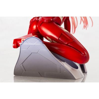 Darling in the Franxx Estatua PVC 1/7 Zero Two 17 cm