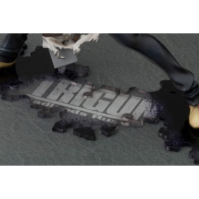 Trigun Badlands Rumble Estatua ARTFX J 1/8 Nicholas D. Wolfwood Renewal Package Version 20 cm