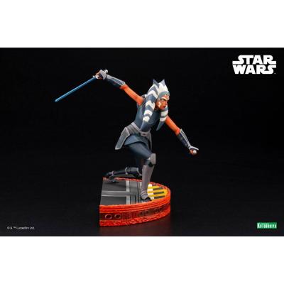 Star Wars The Clone Wars Estatua PVC ARTFX 1/7 Ahsoka Tano Escape from the Clones 24 cm