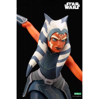 Star Wars The Clone Wars Estatua PVC ARTFX 1/7 Ahsoka Tano Escape from the Clones 24 cm