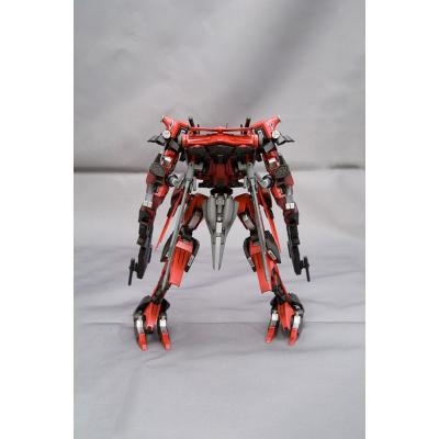 Armored Core Maqueta 1/72 Rayleonardo 03-Aaliyah Kpachar Full Package Versionn 14 cm