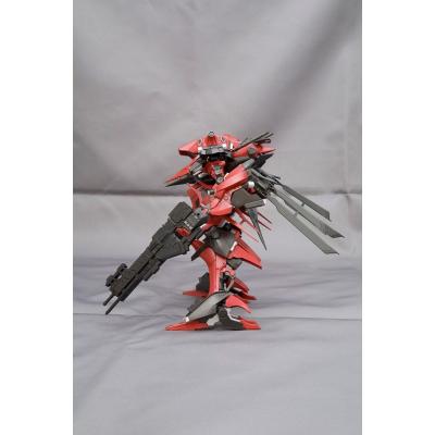 Armored Core Maqueta 1/72 Rayleonardo 03-Aaliyah Kpachar Full Package Versionn 14 cm