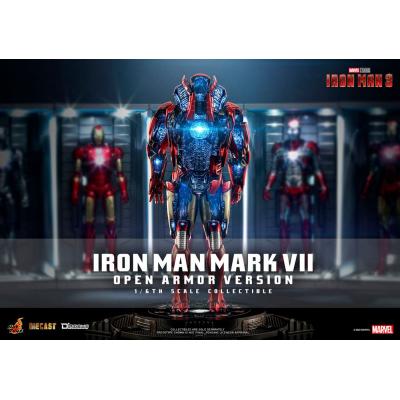 Iron Man 3 Diorama 1/6 Iron Man Mark VII (Open Armor Version) 32 cm