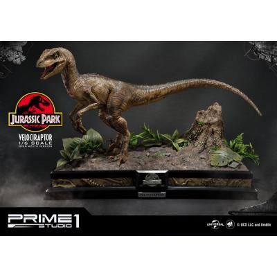 Jurassic Park Estatua 1/6 Velociraptor 41 cm