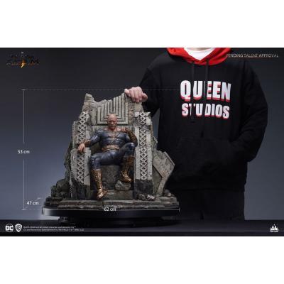 Black Adam Estatua 1/4 Black Adam On Throne 53 cm