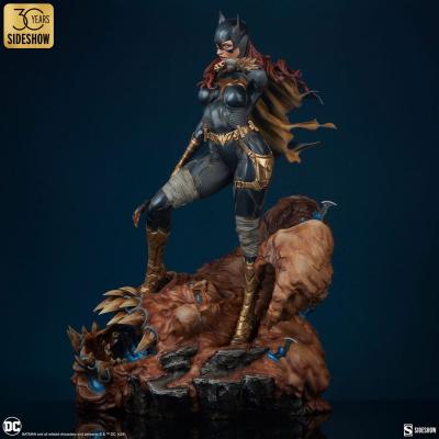 DC Comics Estatua Premium Format Batgirl 55 cm