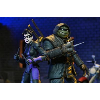 Tortugas Ninja (The Last Ronin The Lost Years) Figura Casey Marie with Last Ronin Motorcycle 18 cm