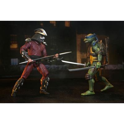 Tortugas Ninja (1990 Movie) Figura Roof Top Battle Shredder vs Leo 18 cm