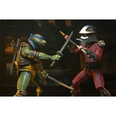 Tortugas Ninja (1990 Movie) Figura Roof Top Battle Shredder vs Leo 18 cm