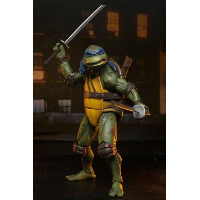 Tortugas Ninja (1990 Movie) Figura Roof Top Battle Shredder vs Leo 18 cm