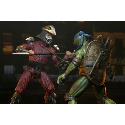 Tortugas Ninja (1990 Movie) Figura Roof Top Battle Shredder vs Leo 18 cm