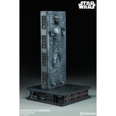 Star Wars Figura 1/6 Han Solo en Carbonita 38 cm