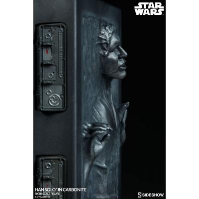 Star Wars Figura 1/6 Han Solo en Carbonita 38 cm