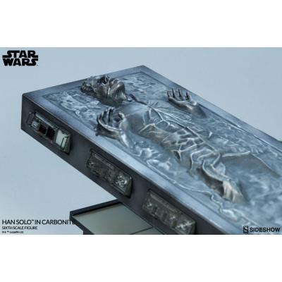 Star Wars Figura 1/6 Han Solo en Carbonita 38 cm