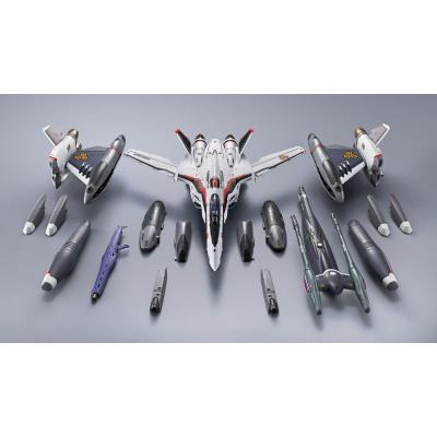 Macross Frontier Figura DX Chogokin Tornado Messiah Valkyrie Alto Saotome Use Revival Ver. 25 cm