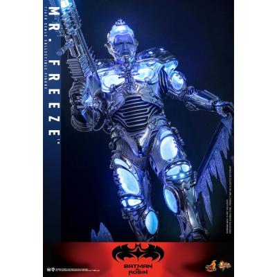 Batman y Robin Figura Movie Masterpiece 1/6 Mr. Freeze 33 cm