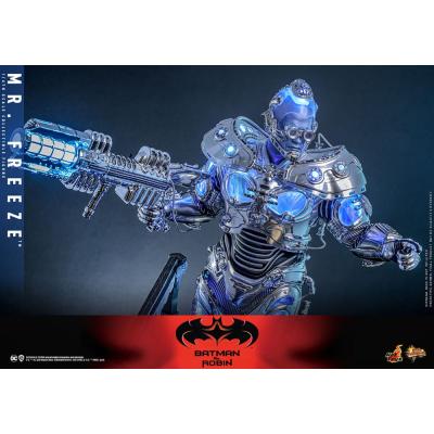 Batman y Robin Figura Movie Masterpiece 1/6 Mr. Freeze 33 cm