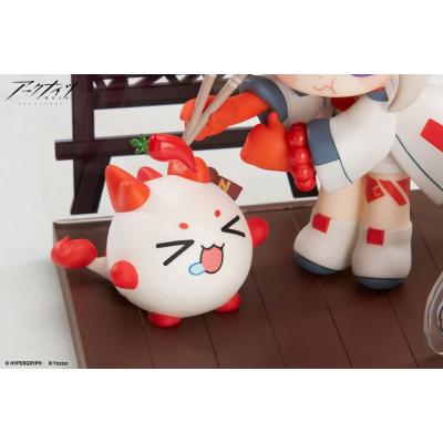 Arknights Estatua PVC Would You Like A Dessert? Mini Series Special Arc Nian 10 cm