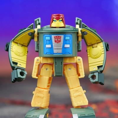 Transformers Generations Legacy United Deluxe Class Figura Autobot Cosmos 14 cm