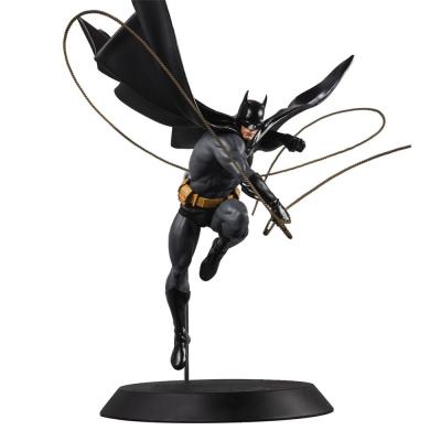 DC Direct Estatua a DC Designer Series Batman (by Dan Mora) 40 cm